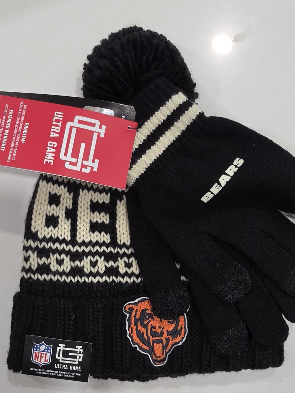 Chicago Bears Black and Cream Knit Pom Beanie with Matching Gloves